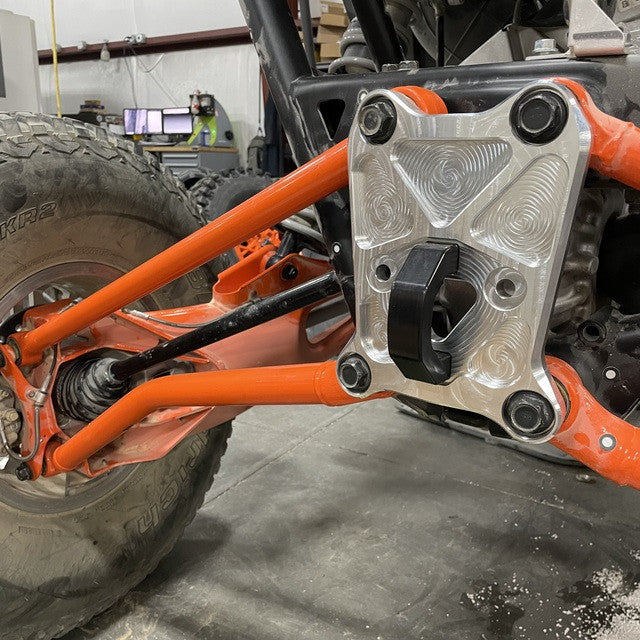 Polaris Pro-R/Turbo R Radius Rod Plate